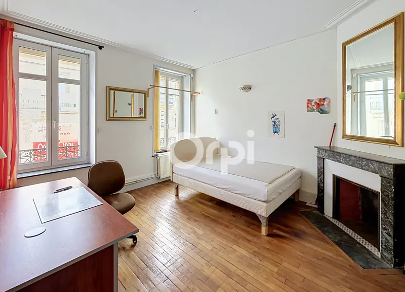 Flat Rue Eugène Vallin in Nancy
