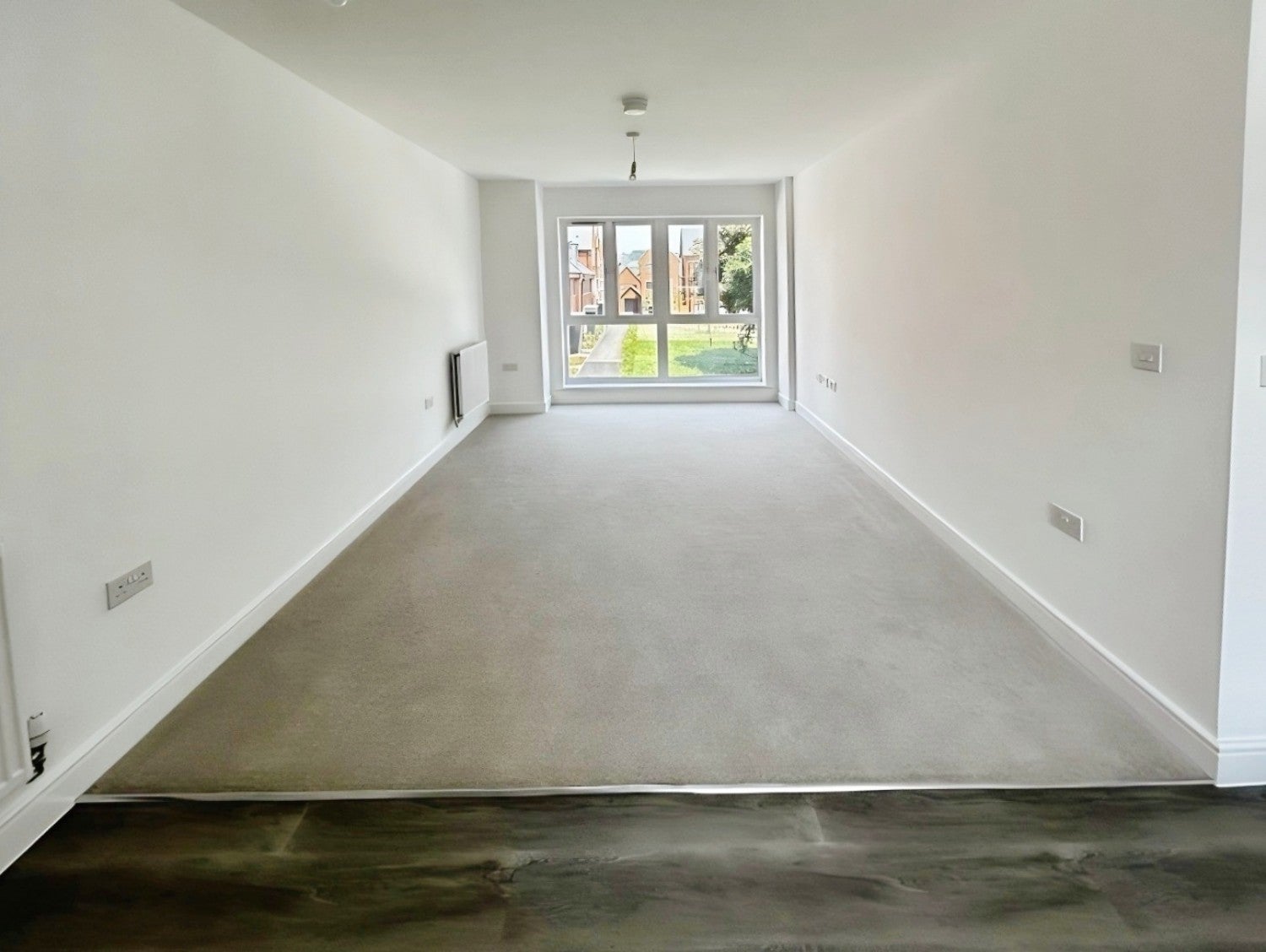 Flat Aldridge Road in Folkestone and Hythe District