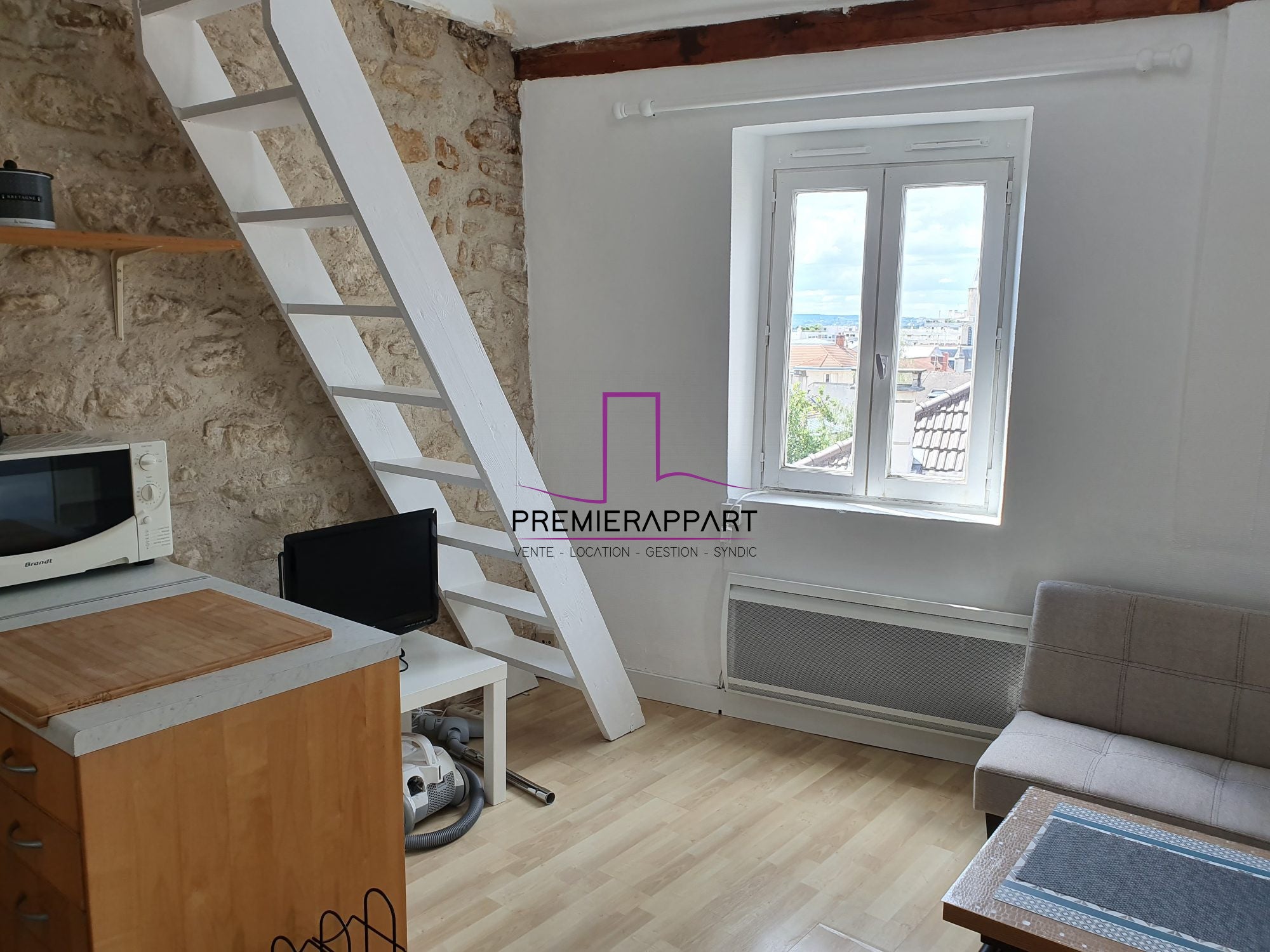 Flat Rue Auguste Neveu in Rueil-Malmaison
