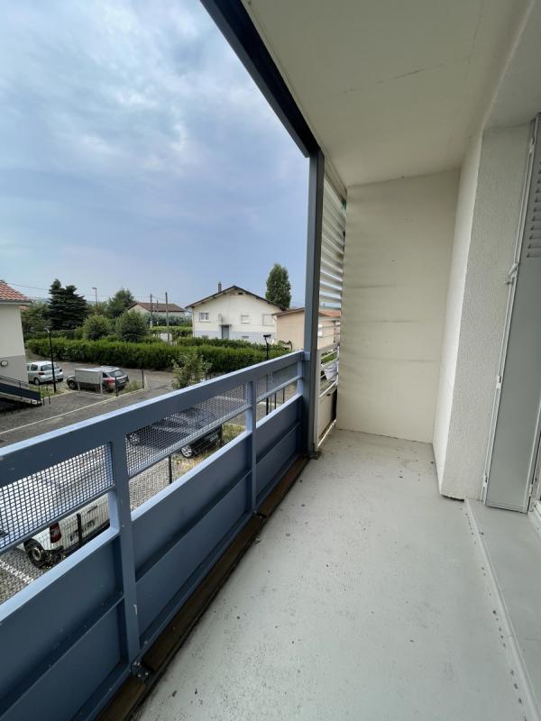 Appartement Rue des Barbières à Ternay