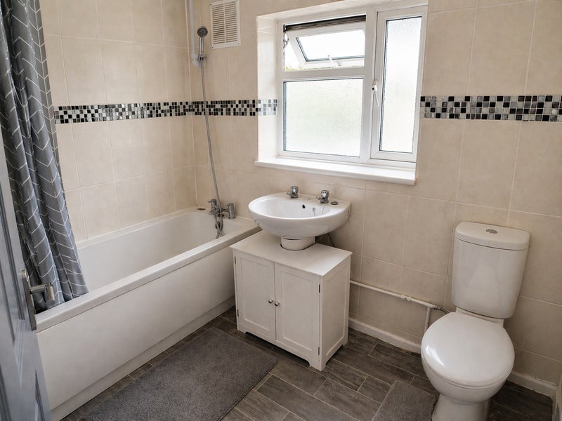 Room King Henry's Drive in Greater London
