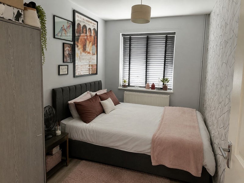 Room King Henry's Drive in Greater London