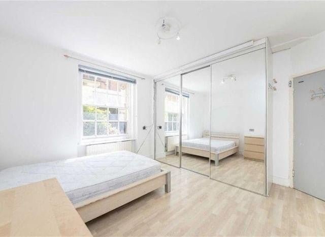 Flat Salisbury Street in City of Westminster
