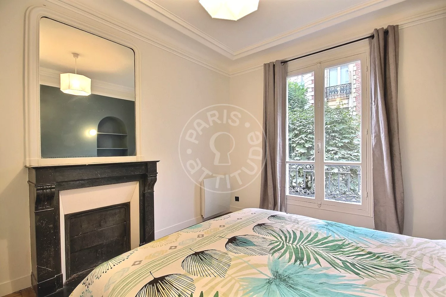 Appartement Rue Robert Planquette à Paris