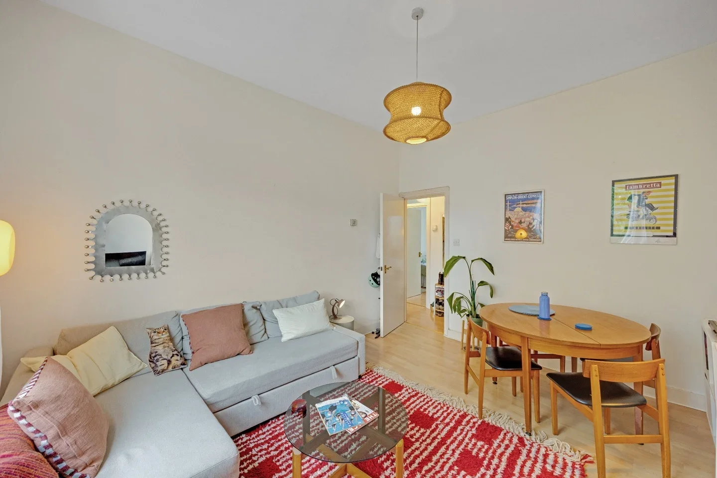 Flat Mildmay Park in Greater London