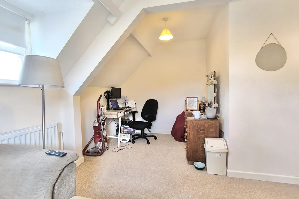 Flat North Parade in Frome