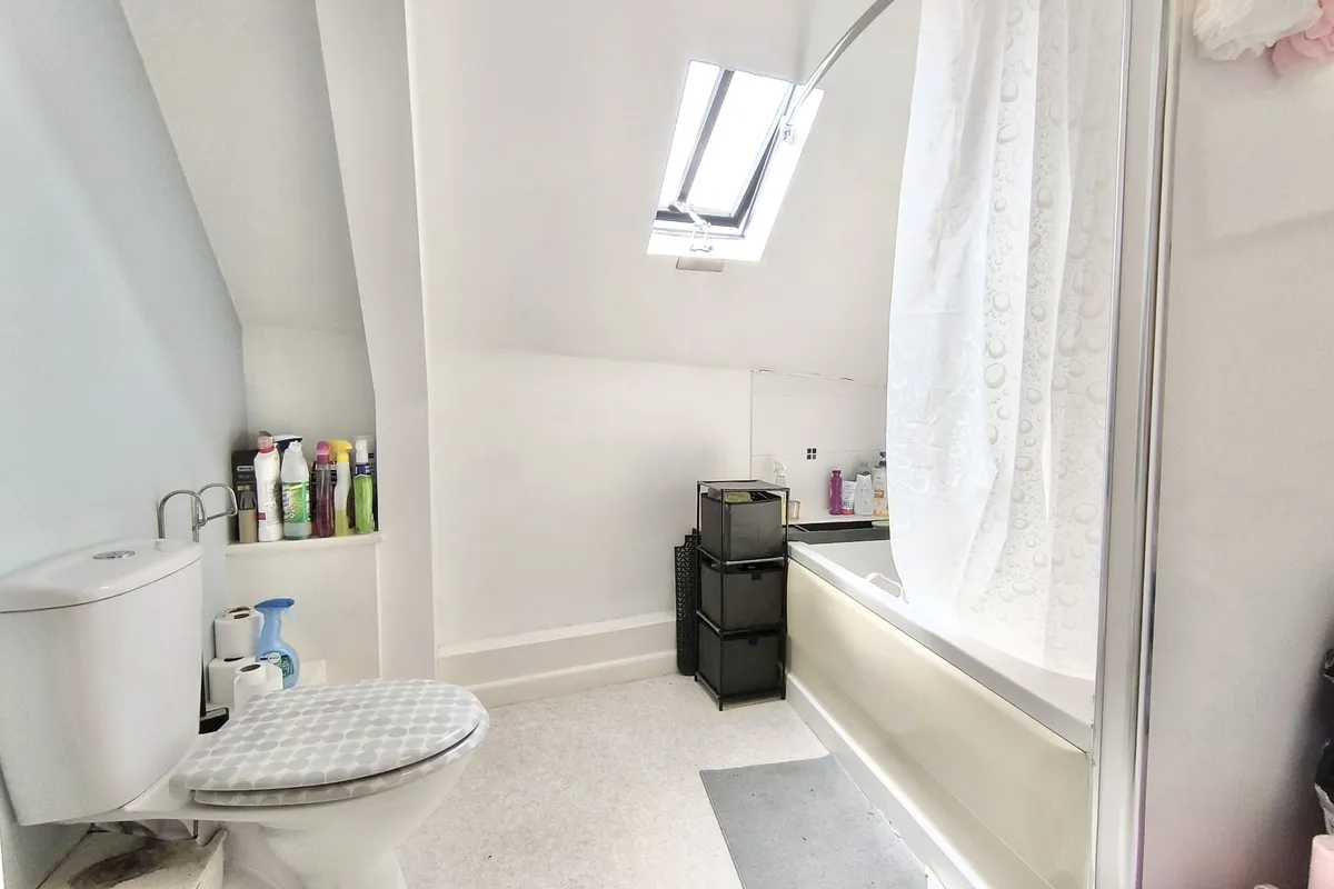 Flat North Parade in Frome