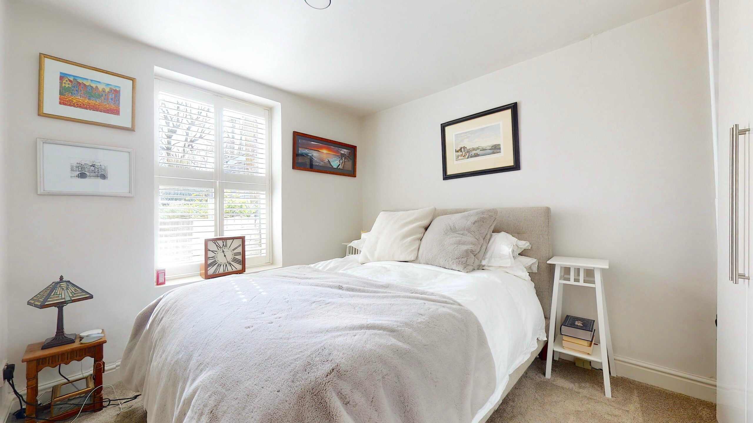 Flat Amyand Park Road in Greater London