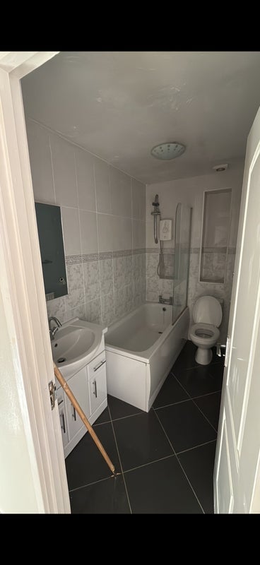 Room Constance Close in Witham