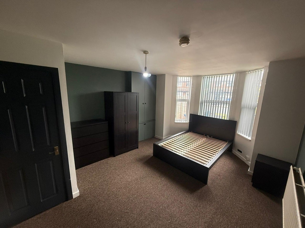 Room Folly Lane in Warrington