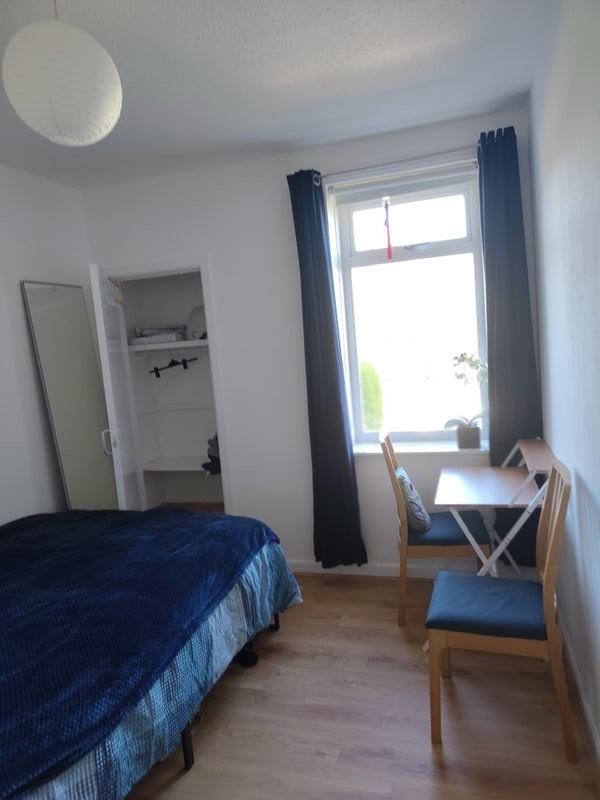 Room Granton Crescent in City of Edinburgh