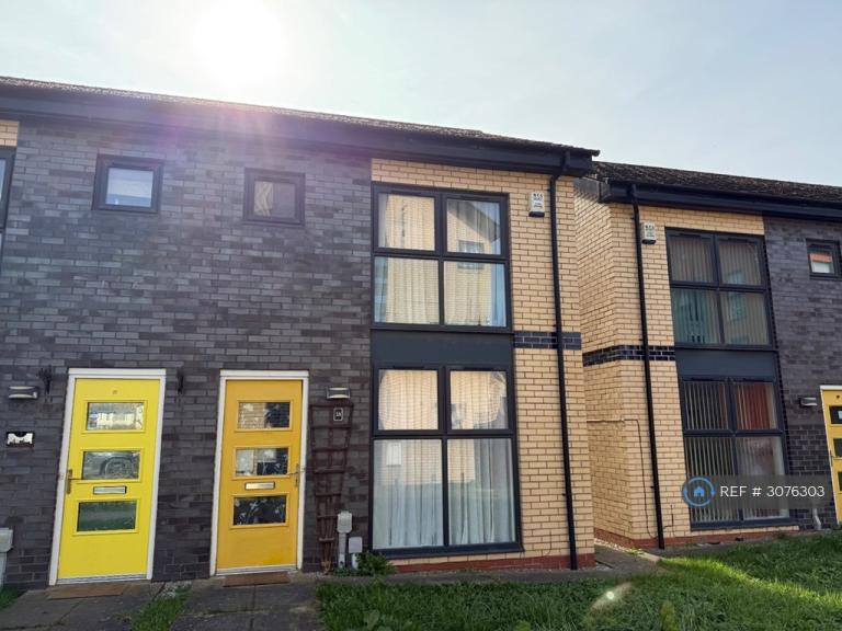 House Needlers Way in Hull