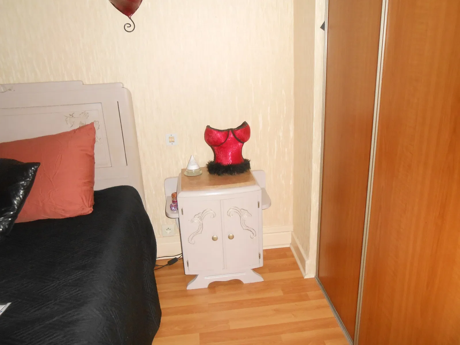Room Rue Jacques Rimbault in Bourges
