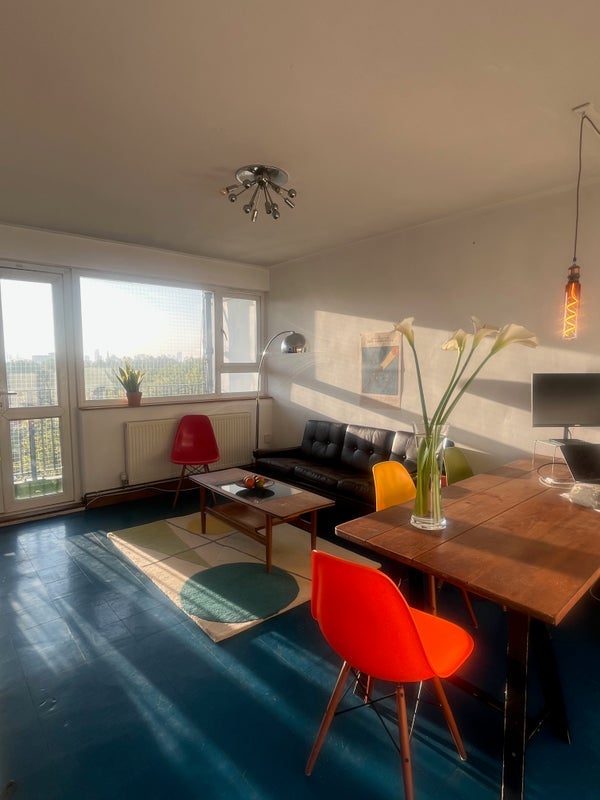 Flat Morland Estate in Greater London