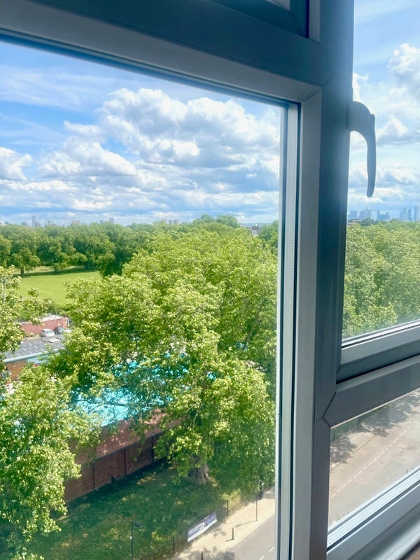 Flat Morland Estate in Greater London