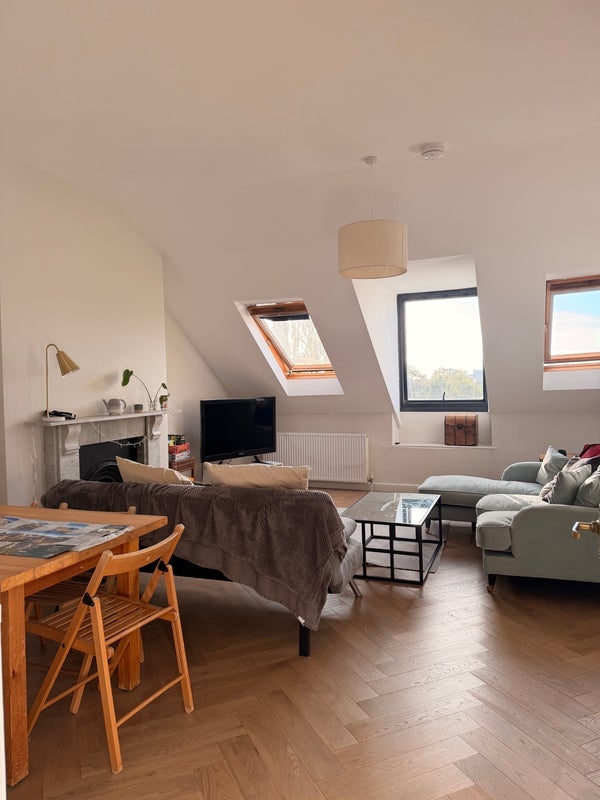 Room Apsley Road in Bristol
