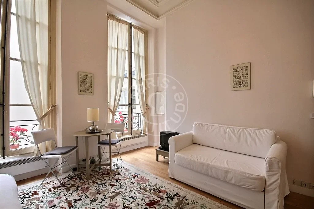 Appartement Rue Saint-Joseph à Paris