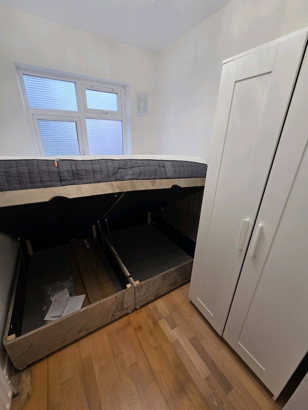 Room Tockley Road in Burnham
