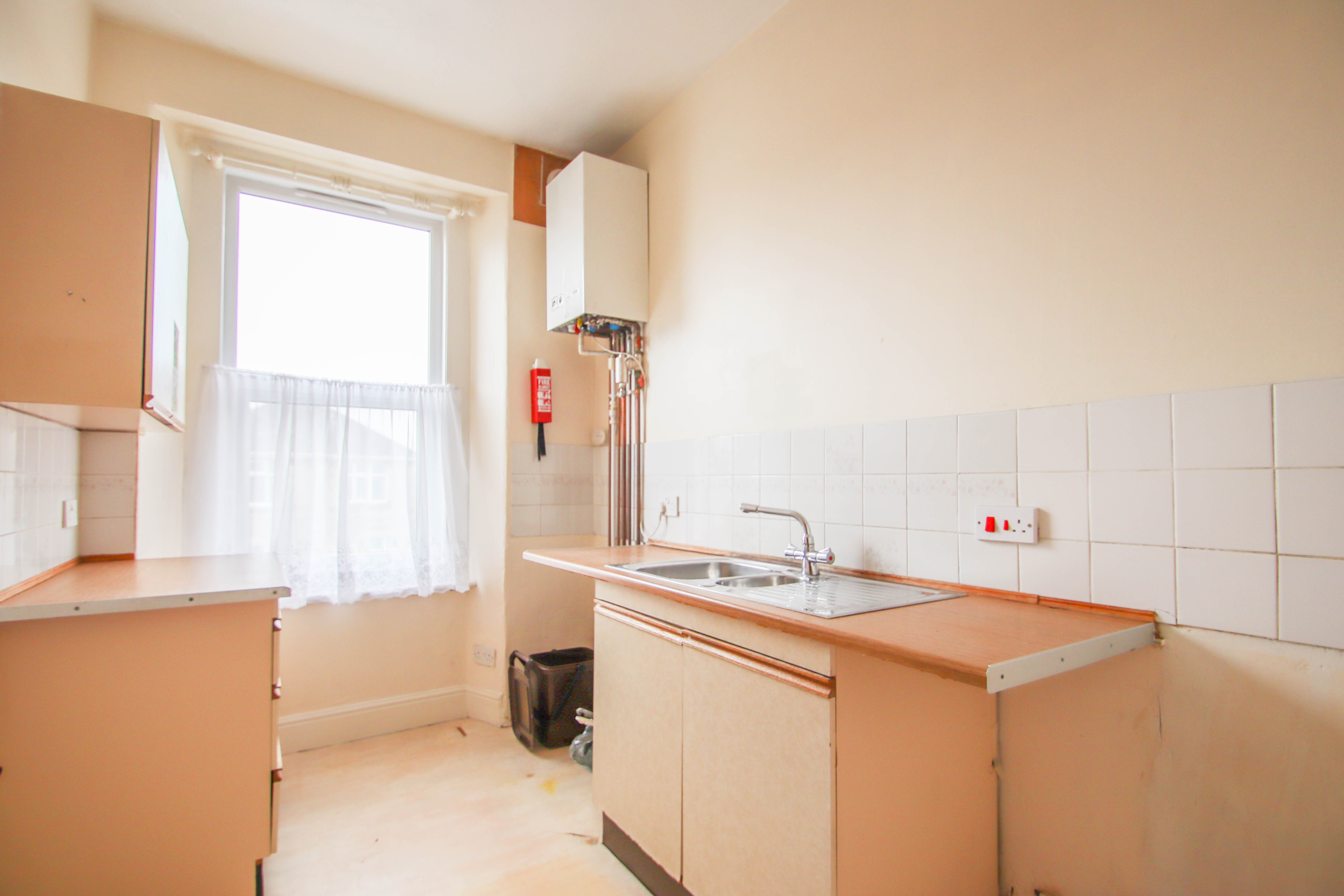 Flat Whitecross Road in Weston-super-Mare