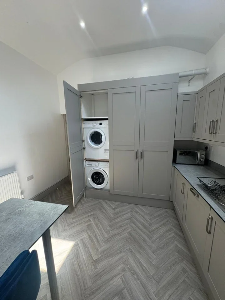 Room Pershore Road in Birmingham