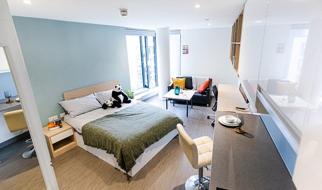 Flat Arundel Gate in Sheffield