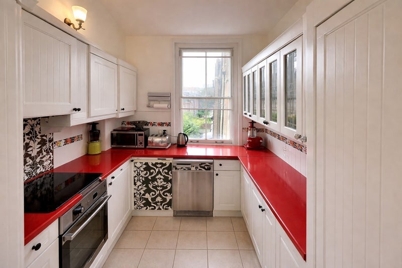 Room Holloway Road in Greater London