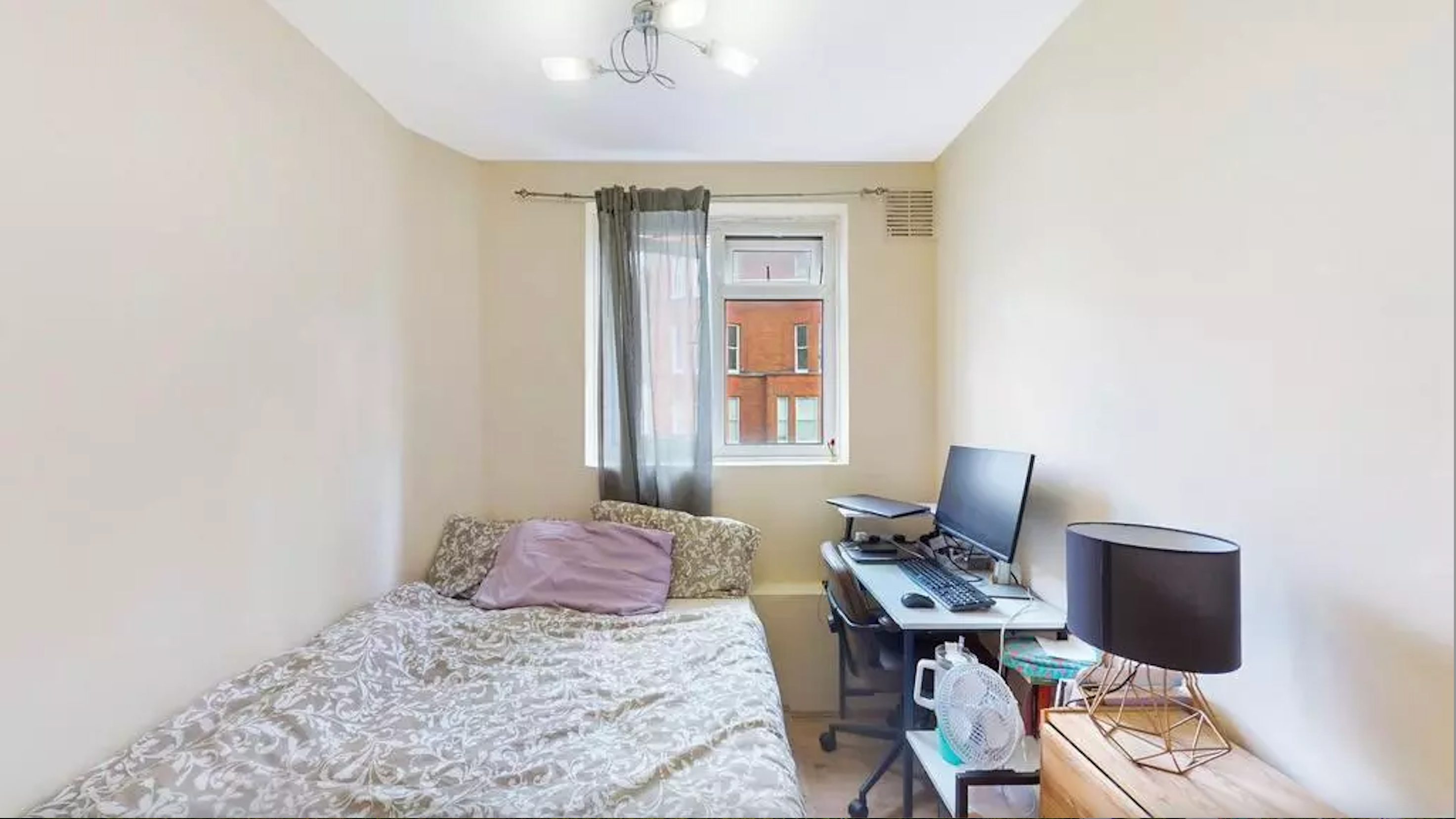 Flat Richmond Way in Greater London
