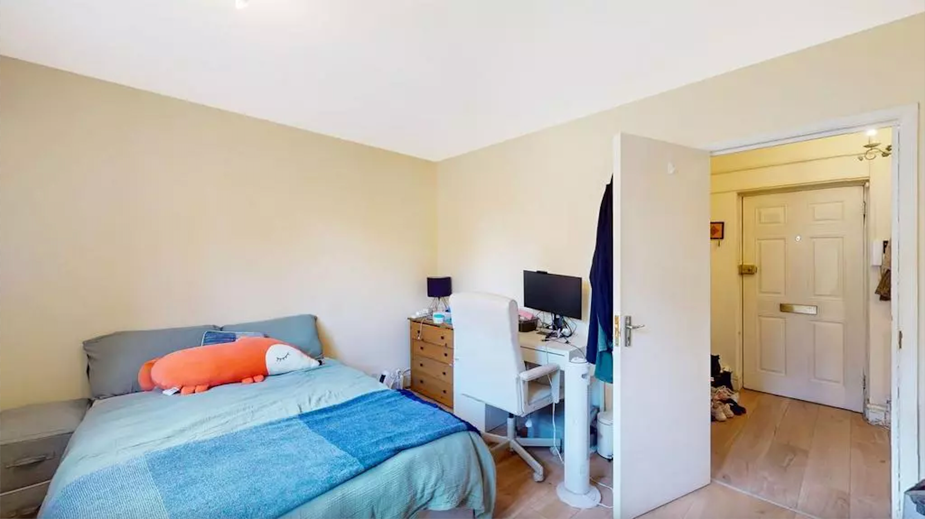 Flat Richmond Way in Greater London
