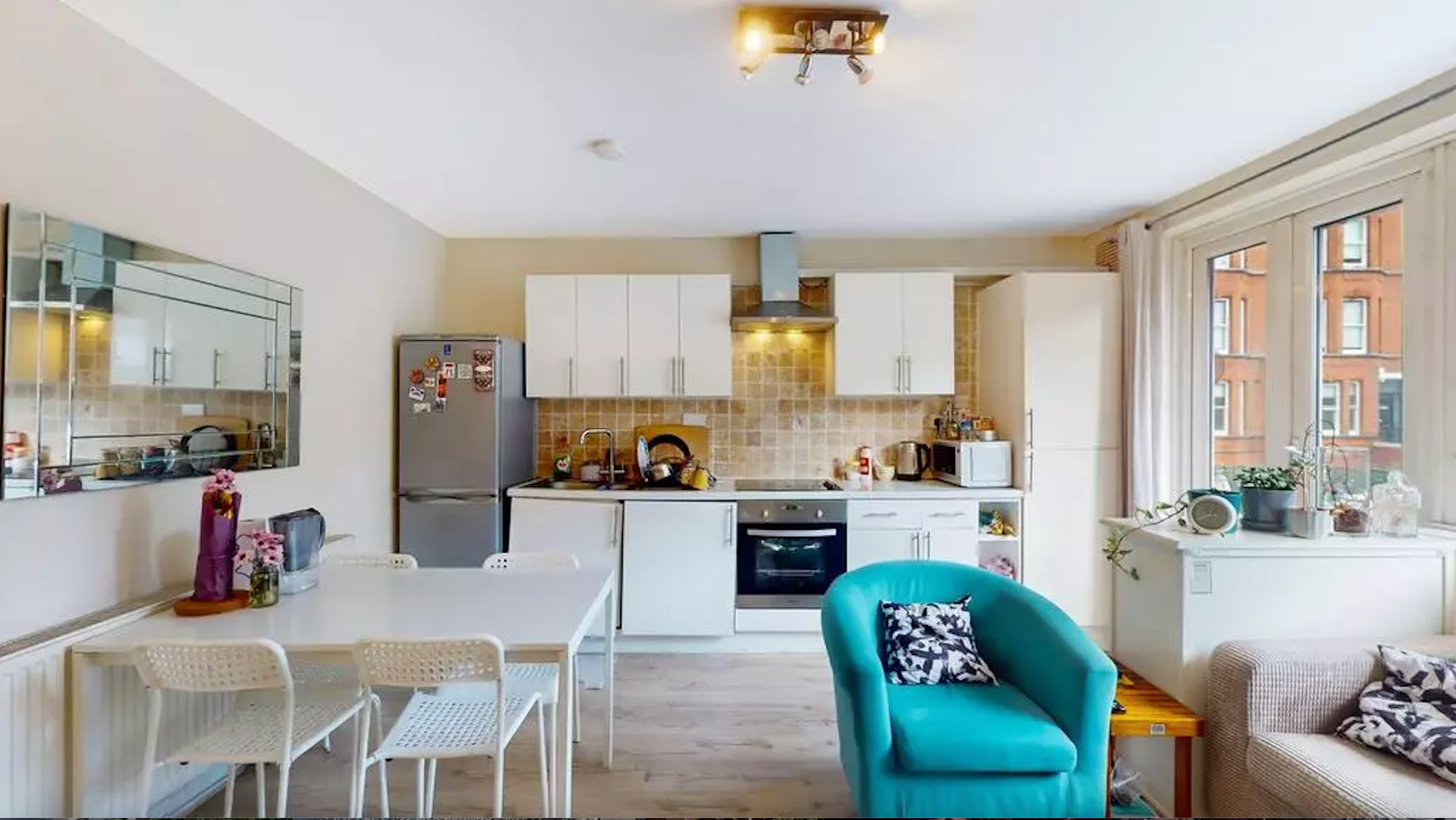 Flat Richmond Way in Greater London