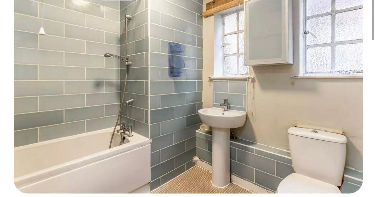 Room Brighton Road in Greater London