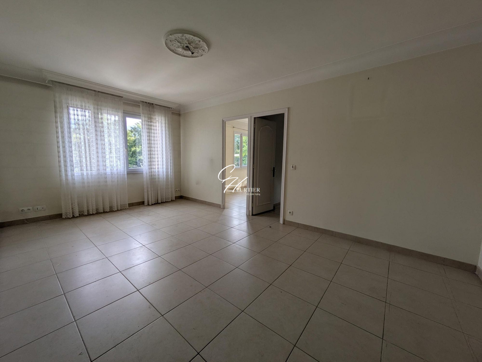 Appartement Rue Paul Langevin à Saint-Martin-d'Hères