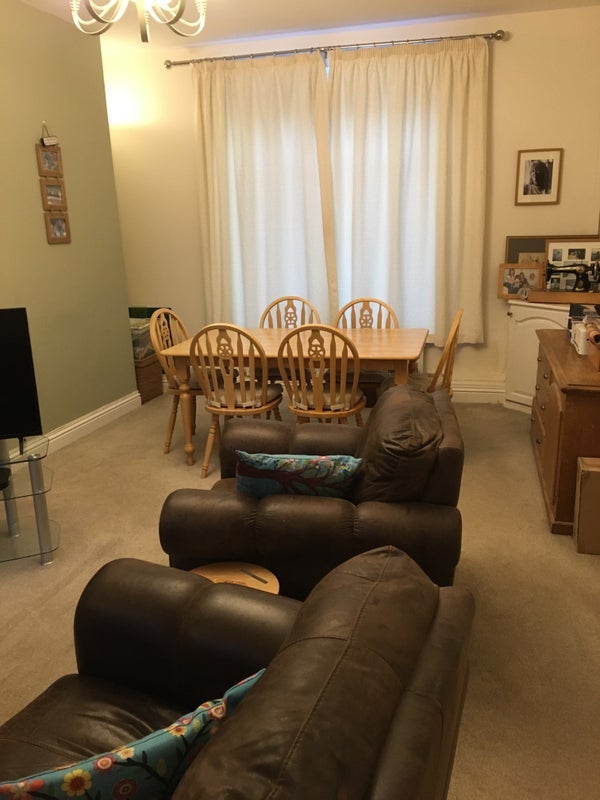 Room Pembroke Street in Tonyrefail