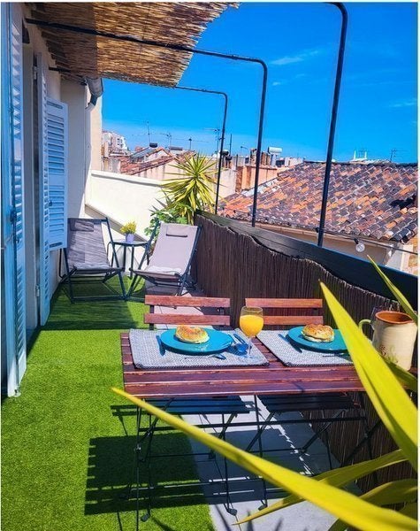 Appartement Rue Reine Élisabeth Von Wittelbach à Marseille