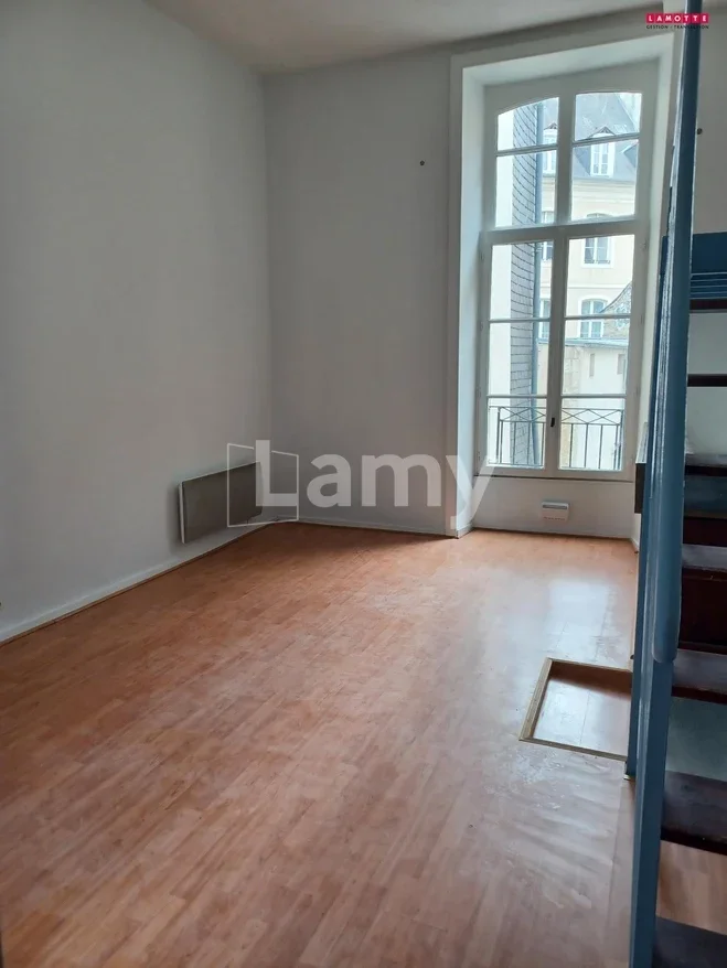 Appartement Place du Champ Jacquet à Rennes