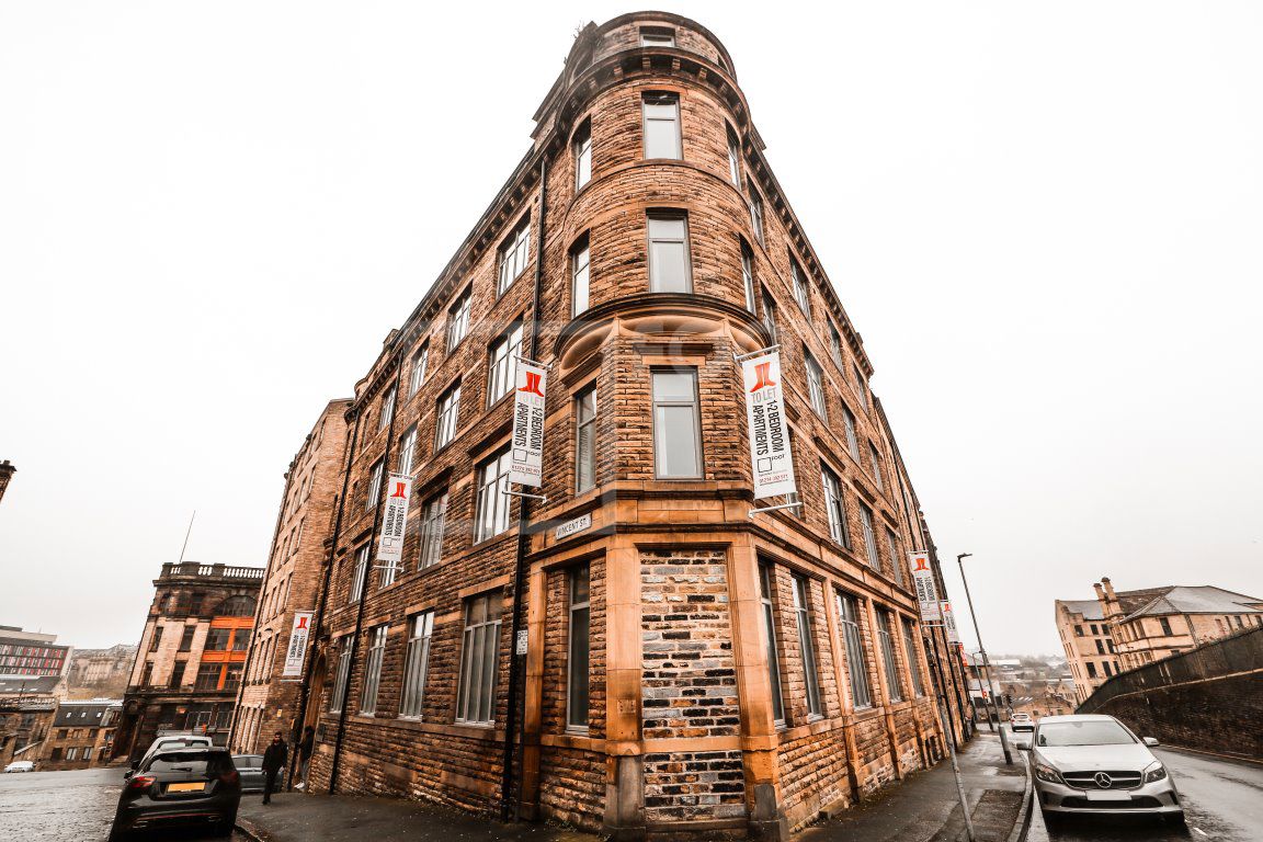 Flat Grattan Road in Bradford