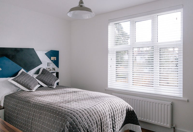 Room Callander Road in Greater London