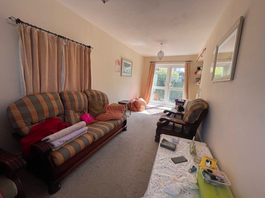 Room Burgess Road in Southampton