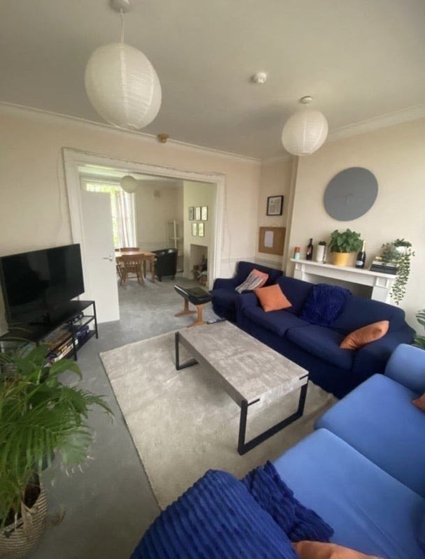 Room St. John Street in Greater London