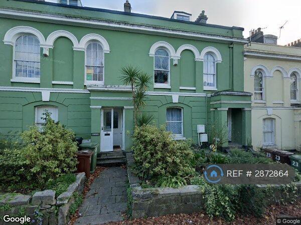 Room North Road East in Plymouth
