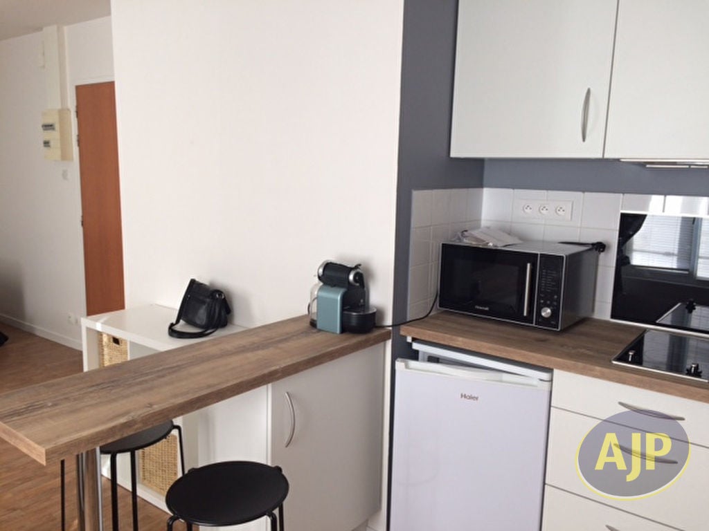 Appartement D 358.7 à Guillonville
