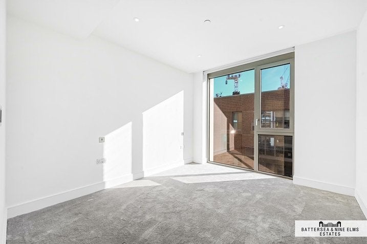 Flat Palmer Road in Greater London