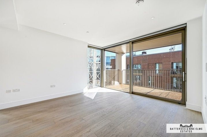 Flat Palmer Road in Greater London