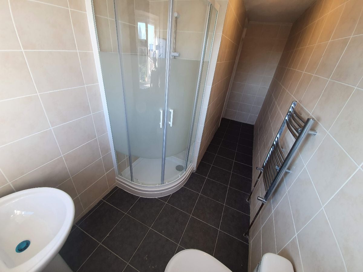 Room Whernside Way in Duston