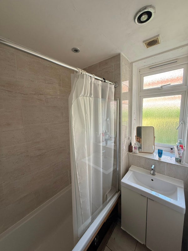 Room Neckinger in Greater London