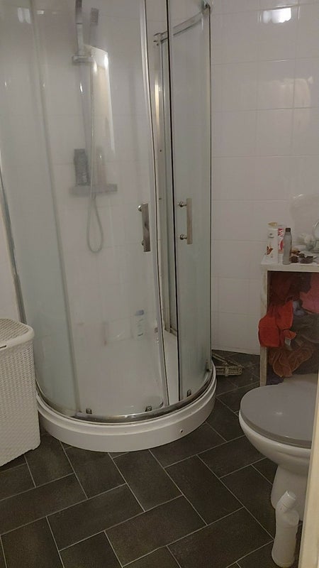 Room Cobbs Lane in Poole