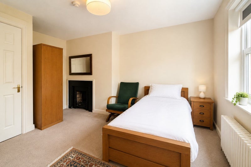 Room Wood Lane in Nottingham