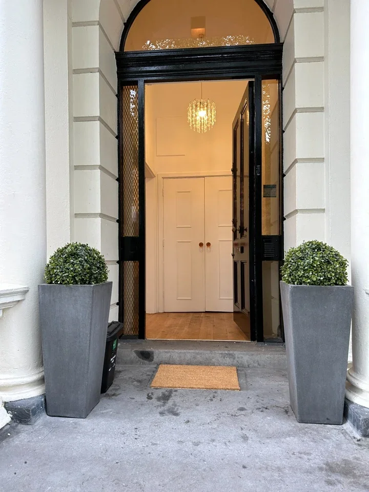 Flat Porchester Square in City of Westminster