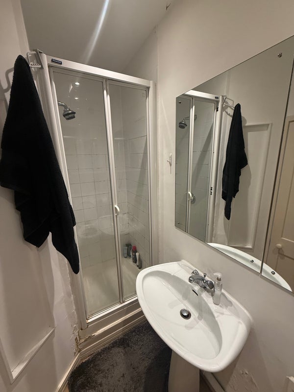 Room Denny Crescent in Greater London