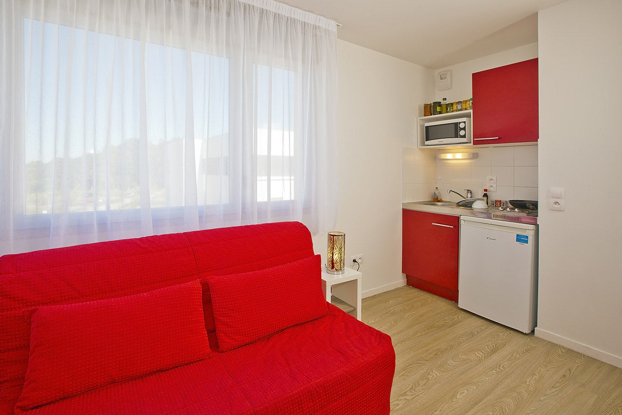 Flat Rue des Tritons in Montigny-le-Bretonneux