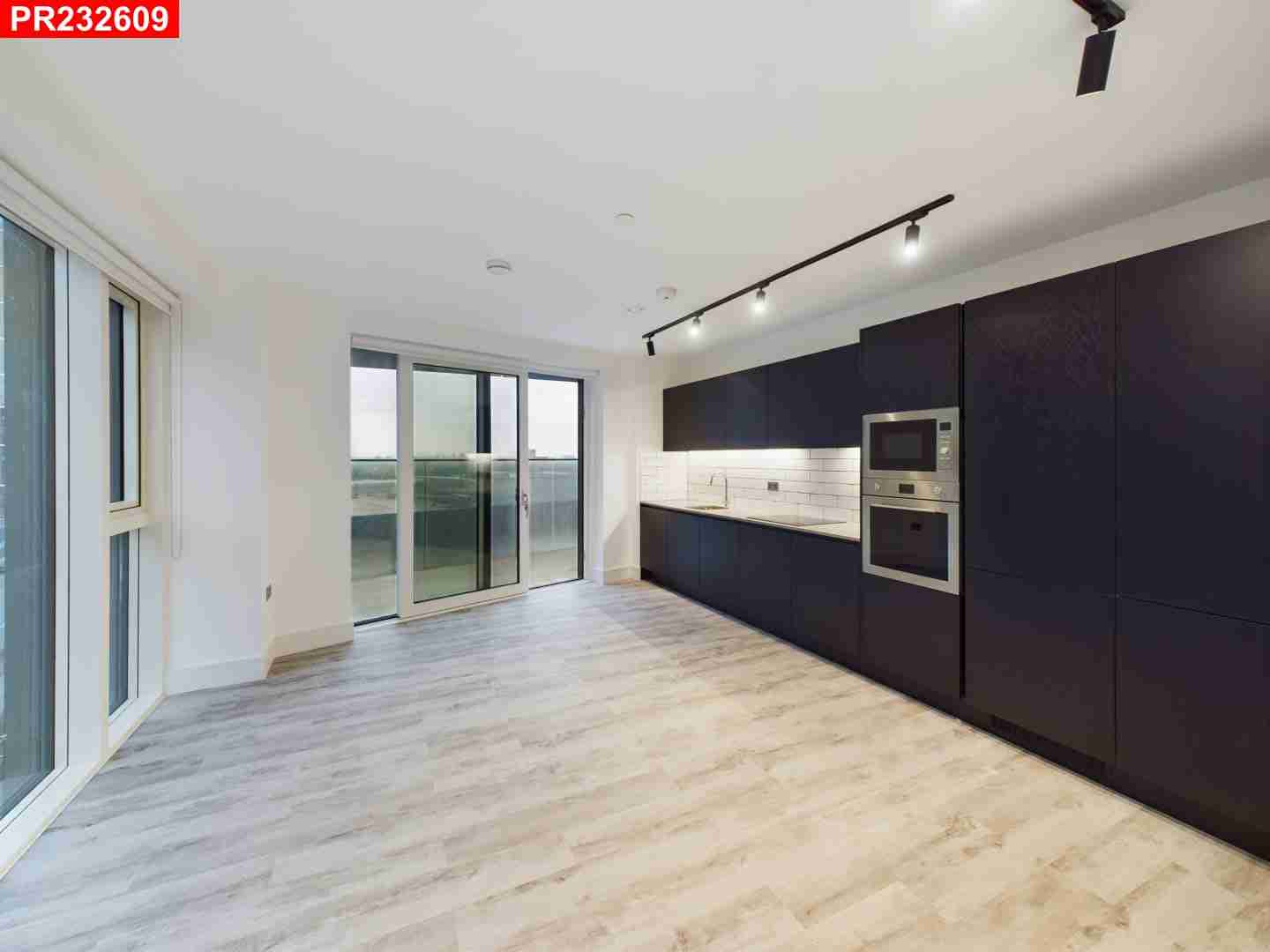 Flat Portal Way in Greater London